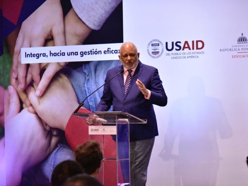 MINERD implementará un modelo de gestión por desempeño con la cooperación de los Estados Unidos e INICIA Educación