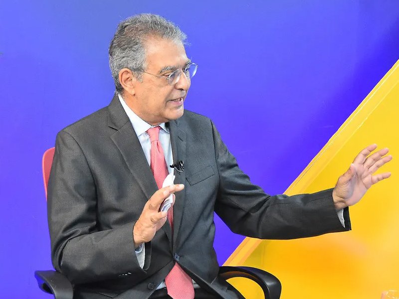 Héctor Guiliani Cury entiende Luis Abinader se autoinmola si aplica la propuesta de reforma fiscal