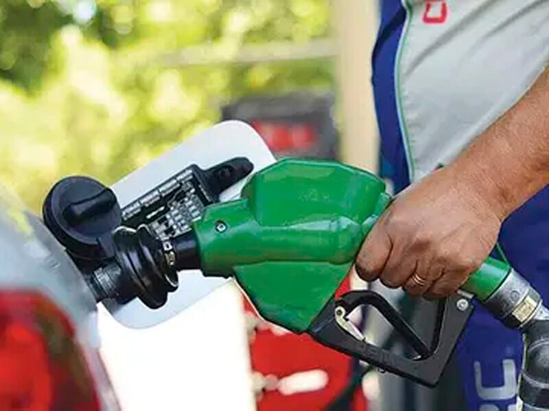 Combustibles registran precios históricos en RD