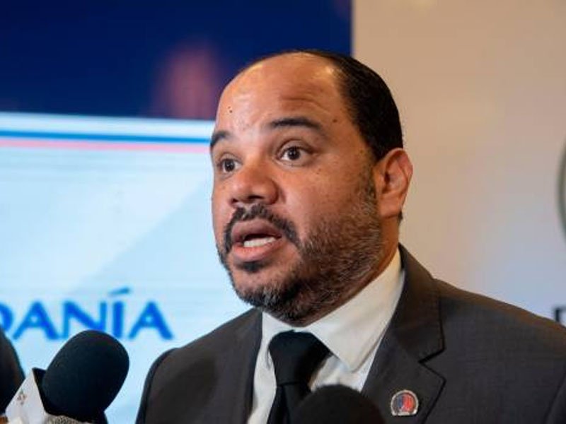 Policías ni militares pueden pedir tarjeta de vacunación a ciudadanos