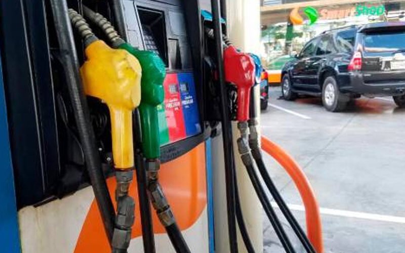 Gobierno deja sin variación el precio de los combustibles