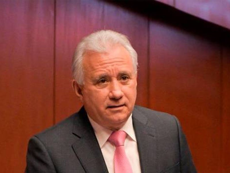 Cuatro congresistas presentan informe disidente a cinco artículos del Código Penal