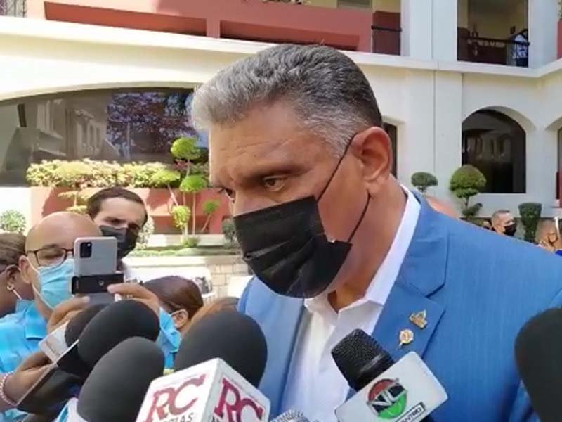 Chú Vásquez: “Los que se robaron el país no se van a robar la paz de los dominicanos”