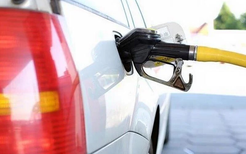 Presidencia informa que precios de los combustibles fueron congelados