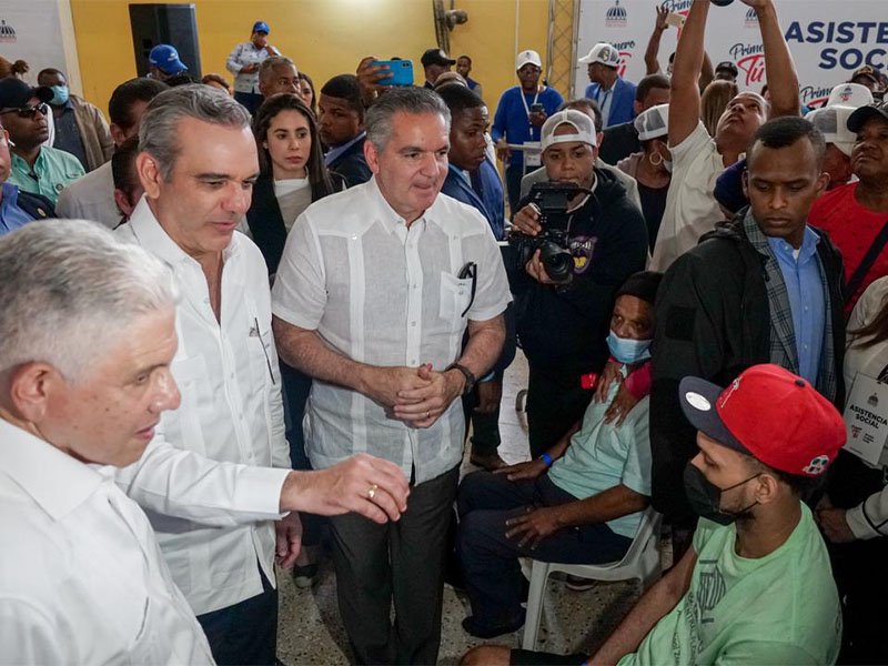 Presidente Abinader afirma con jornadas “Primero Tú” Gobierno llega al corazón de los barrios