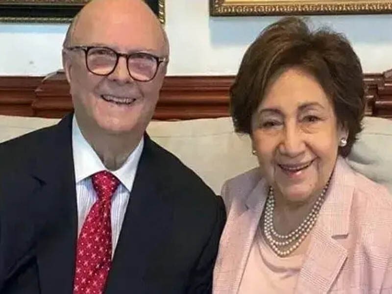 Falleció la noche de este lunes doña Rosa Gómez esposa de Hipólito Mejía