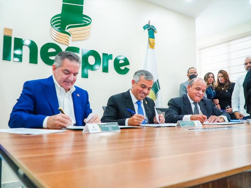 El gobierno amplia a 250 los supermercados que venderán canasta del Inespre a precios bajos