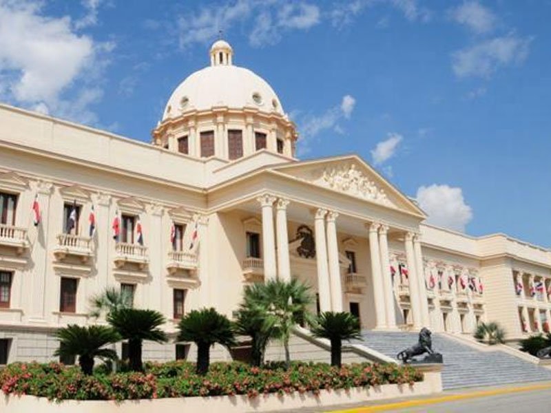 Poder Ejecutivo reintroducirá propuesta de reforma constitucional en primera semana de mayo