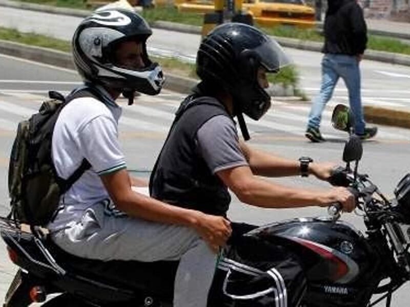 Solicitan se prohíba tránsito de motocicletas que transporten a más de una persona