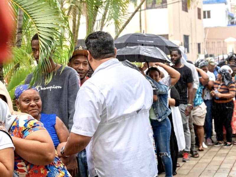 Con cientos de raciones alimenticias a familias la Alcaldía de Higüey despide el año 2022