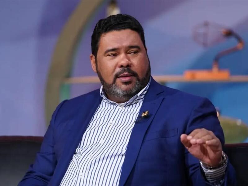 Cholitín anuncia se someterá a cirugía