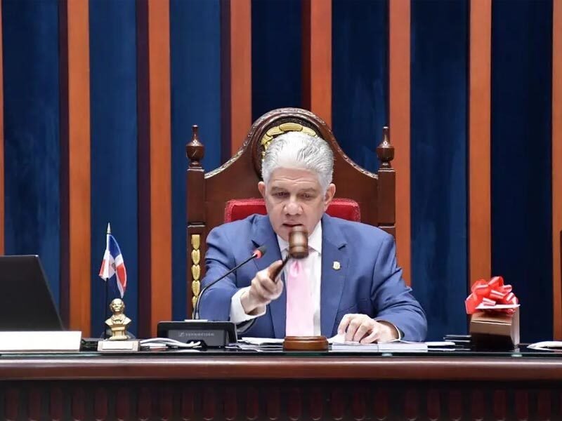 Aprueban en segunda lectura Código Penal; establece nuevos tipos penales