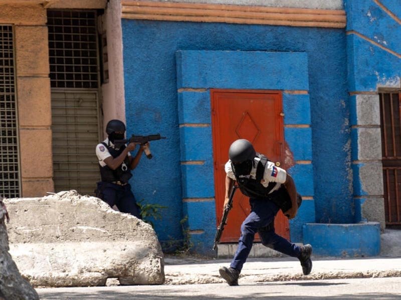 EEUU y Canadá están analizando intervención en Haití, dice Blinken