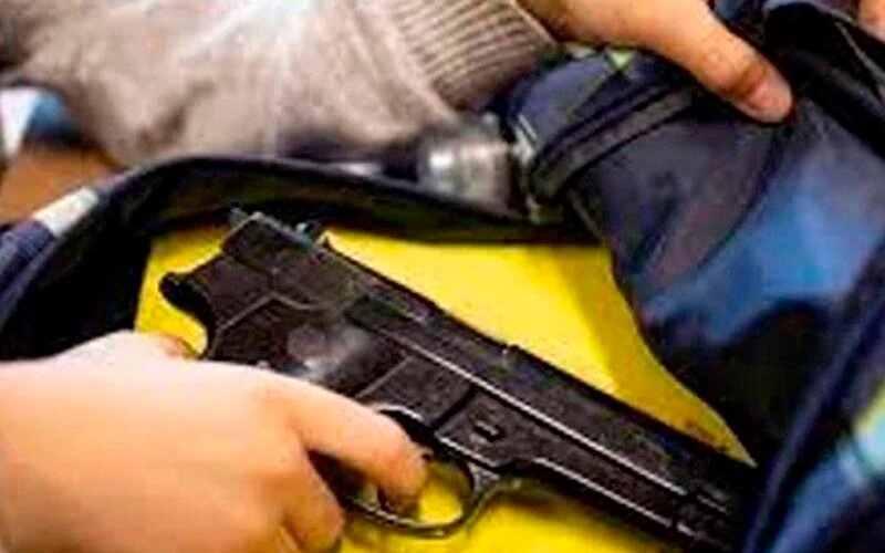 Policía de Puerto Rico investiga a un niño que llevó un arma a la escuela
