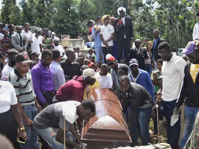 Declaran tres días de duelo en Hato Mayor por muerte de estudiantes durante accidente