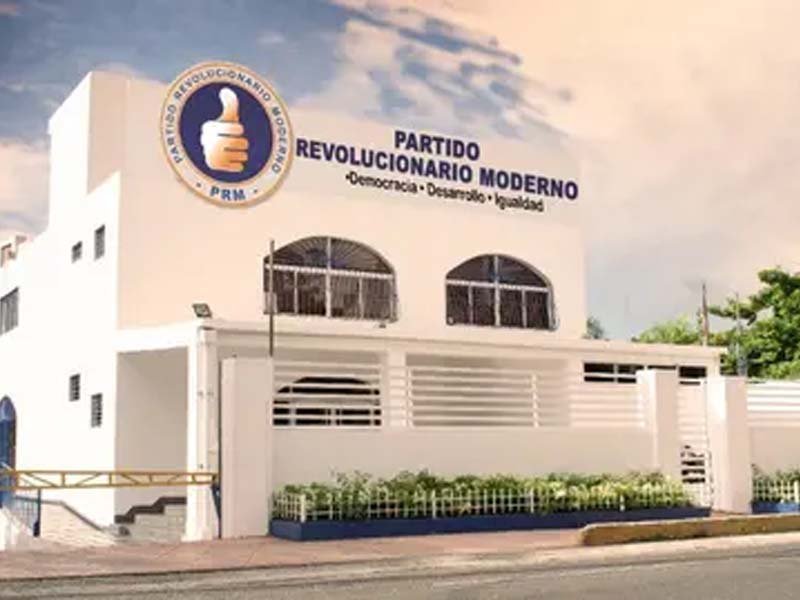 PRM entrega a la Junta Central padrón electoral con más de 3 millones de afiliados