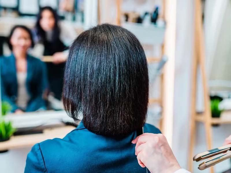 Estados Unidos prohibirá productos para alisar el cabello