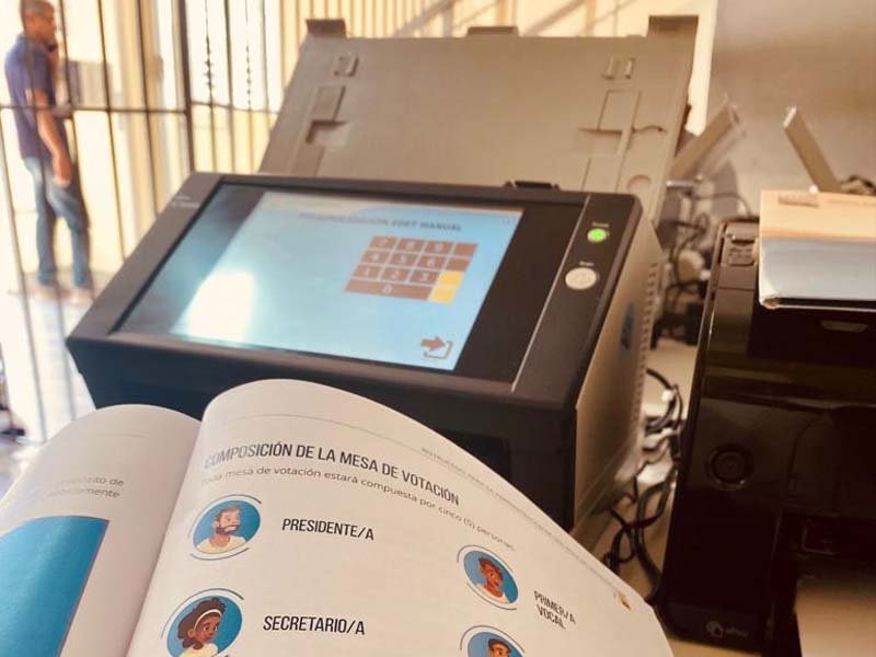 Hay que retirar los escáneres, son un riesgo de seguridad para las elecciones dice la JCE