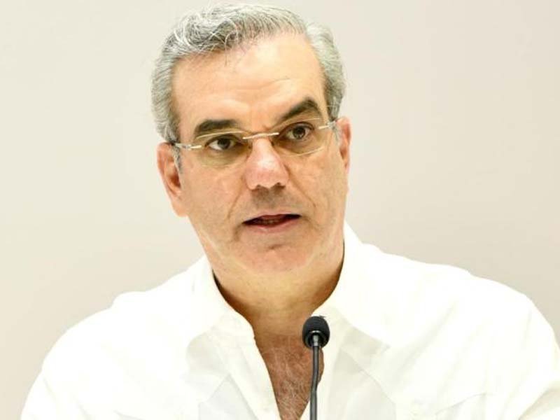 Abinader declara tres días de duelo nacional por víctimas causadas por paso de fenómeno atmosférico