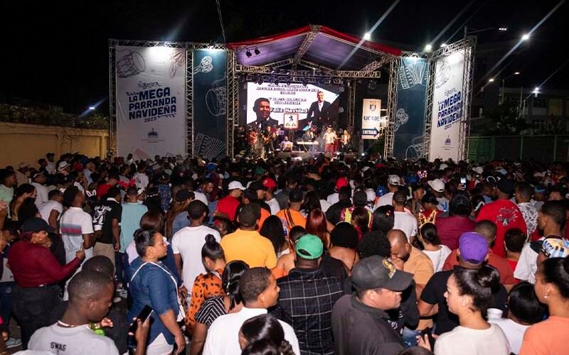 Alcaldía de Higüey y Presidencia RD realizan la Mega Parranda Navideña