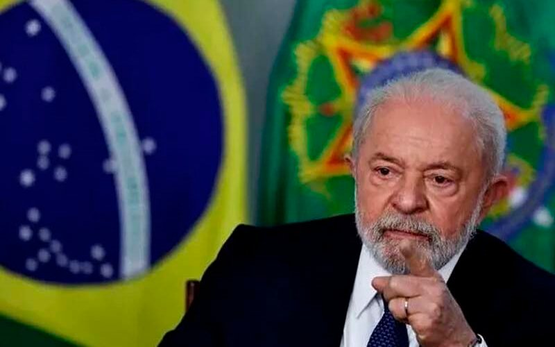 Lula dice a una mujer de 25 años que «pare de tener hijos» y estudie