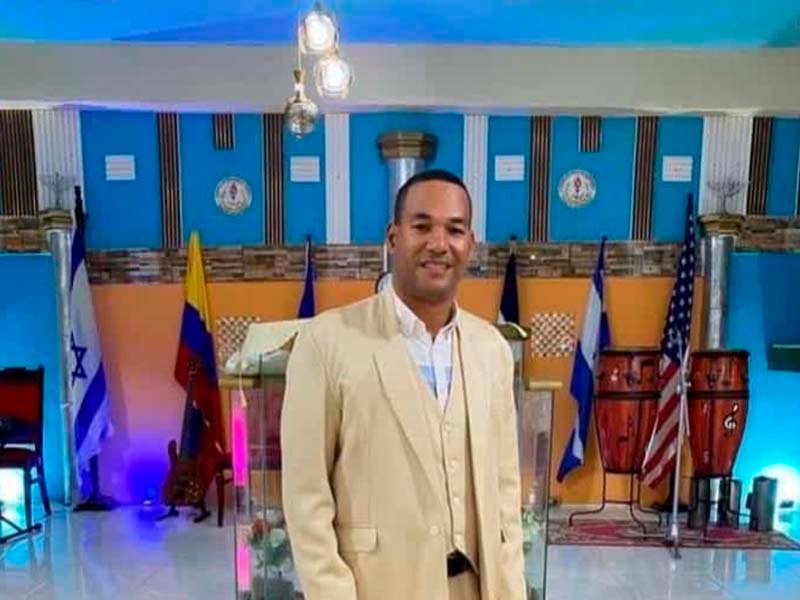 Pastor acusado de violar a siete menores en Higüey da positivo al VIH 
