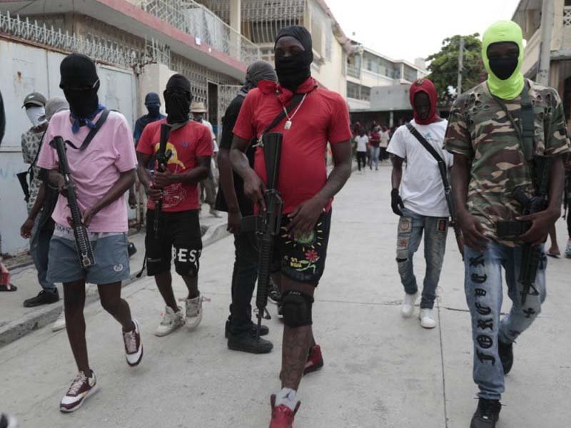 Gobierno haitiano alerta avance de bandas hacia frontera con República Dominicana