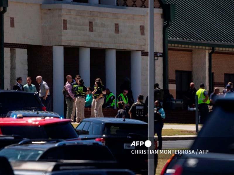 Tiroteo en una escuela de EEUU deja al menos cuatro muertos y nueve heridos