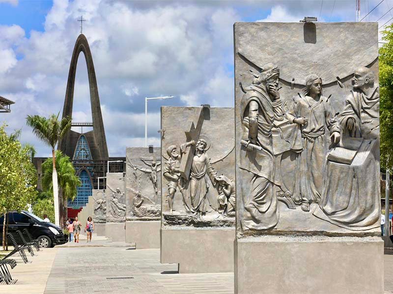 Turismo inaugura Boulevard de la Peregrinación de Higüey