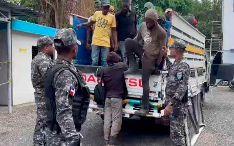 Migración asegura plan de deportación de haitianos cumple normas del derecho internacional