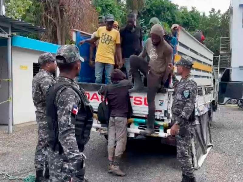 Migración asegura plan de deportación de haitianos cumple normas del derecho internacional