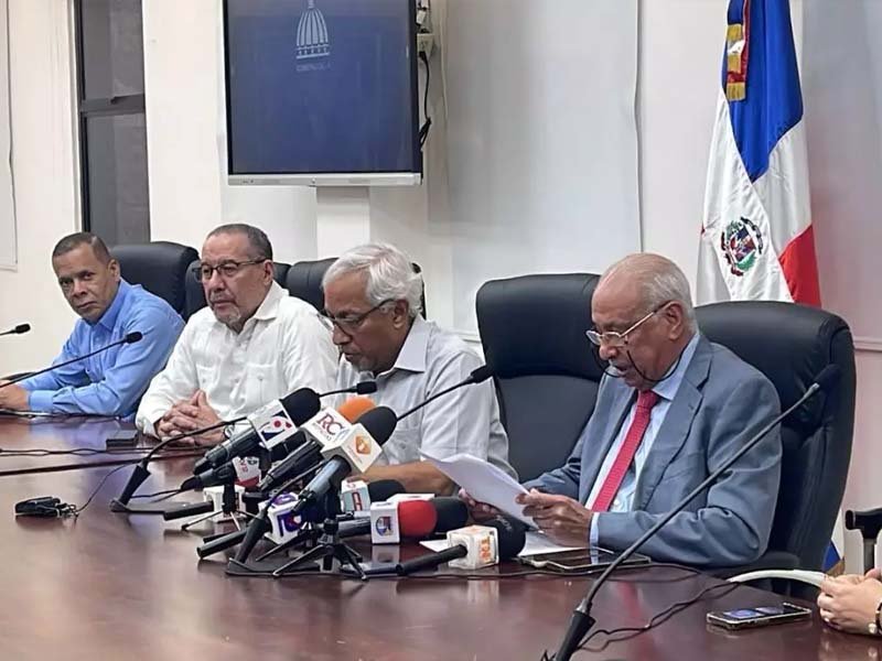 Minerd anuncia Evaluación de Desempeño para 129,953 docentes del país