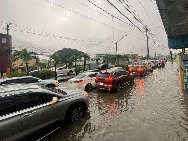 Posibilidad de inundaciones en RD se extenderá hasta el domingo