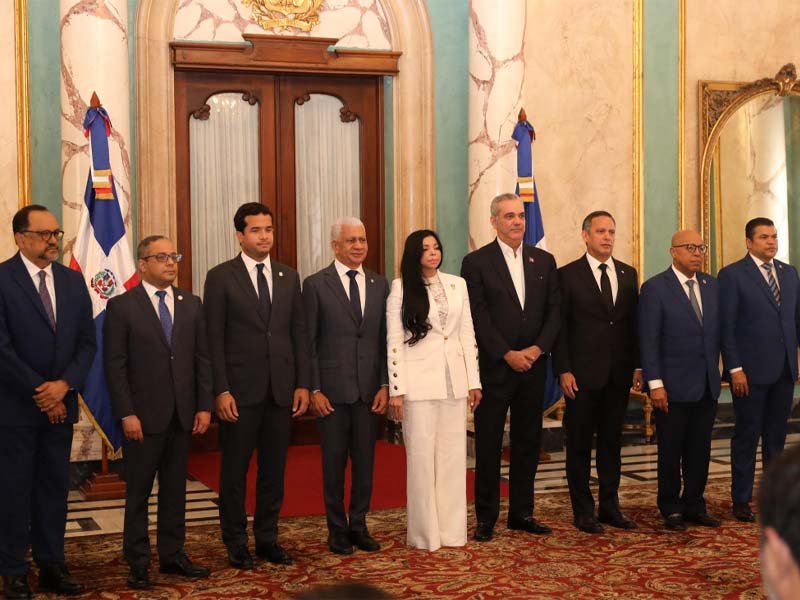 Consejo Nacional de la Magistratura juramenta a Yeni Berenice Reynoso como nueva procuradora general de la República