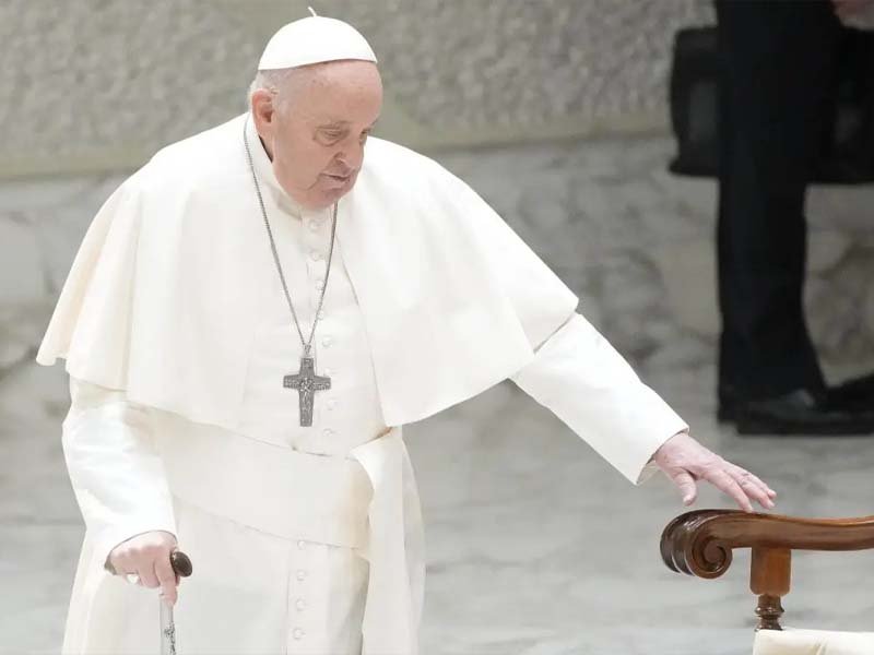El papa Francisco iguala la segunda hospitalización más larga de un papa