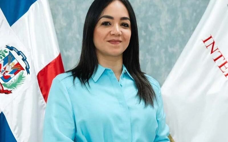 Faride Raful procura convertir en obligatorio el pago de multas de tránsito