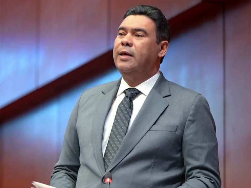 Senador CHOLITÍN somete nuevas iniciativas en beneficio de comunidades y medio ambiente