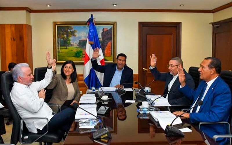 Comisión de senadores dejaintacta la cesantía en elproyecto de reforma laboral