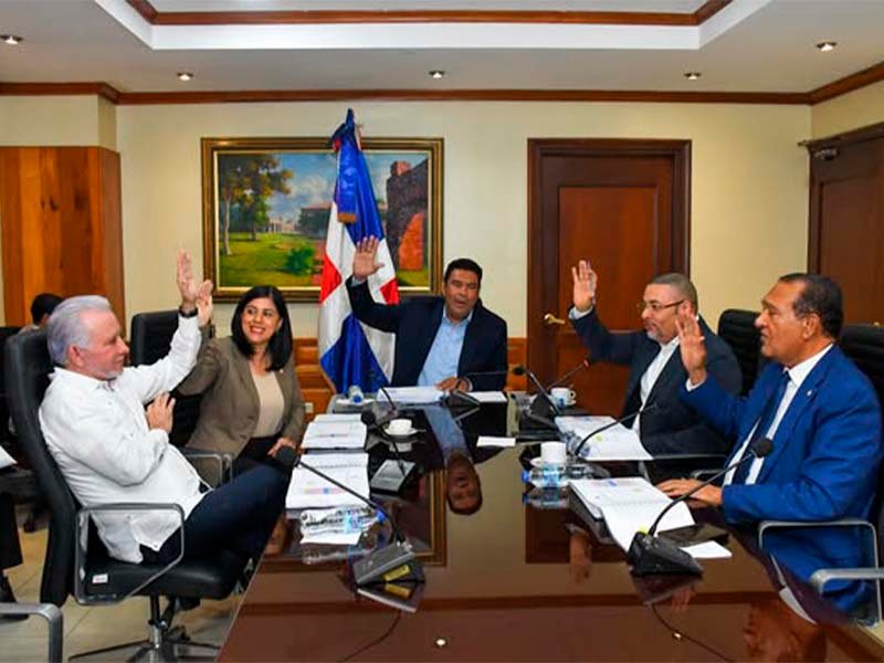 Comisión de senadores dejaintacta la cesantía en elproyecto de reforma laboral