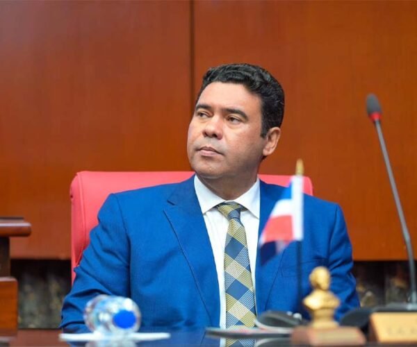 Ignorancia o manipulación? Juzgue usted.