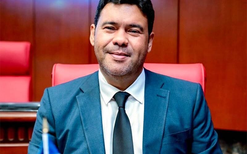 Senado envía a Comisión de Saludproyectos sobre prevención delsuicidio y Ciudad Sanitariaen Higüey