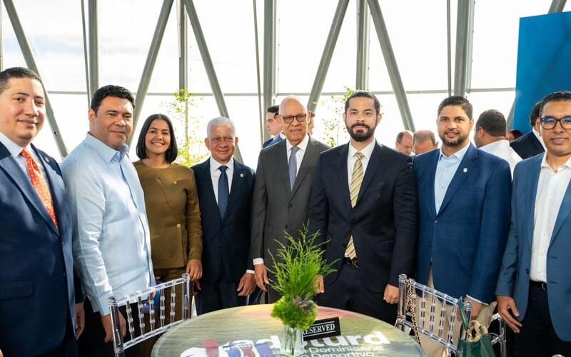 Senador Rafael Barón Duluc valora encuentro sobre turismo deportivo como motor de desarrollo nacional