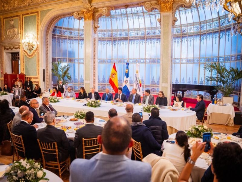 República Dominicana logra acuerdos en FITUR por más de 885 mil millones de pesos