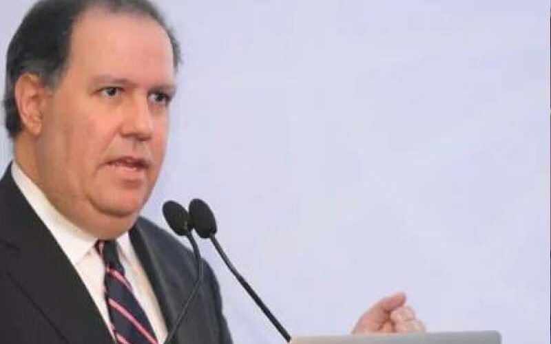 Felipe Vicini demanda a Rolando Espinal por supuesta difamación