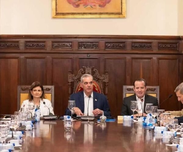 Presidente Abinader encabeza segundo Consejo de Gobierno en el Palacio Nacional
