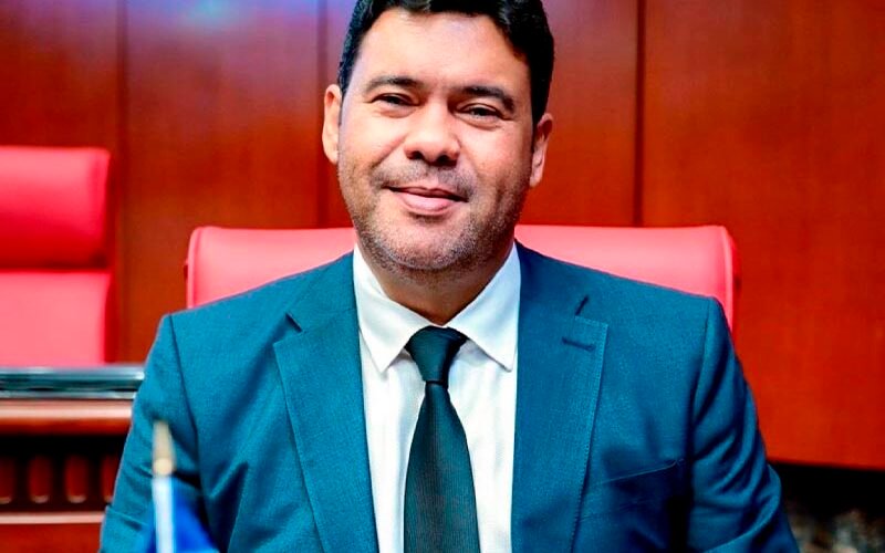 Senador Rafael Barón Duluc llama a la prudencia en debate sobre posible modificación del Código Penal